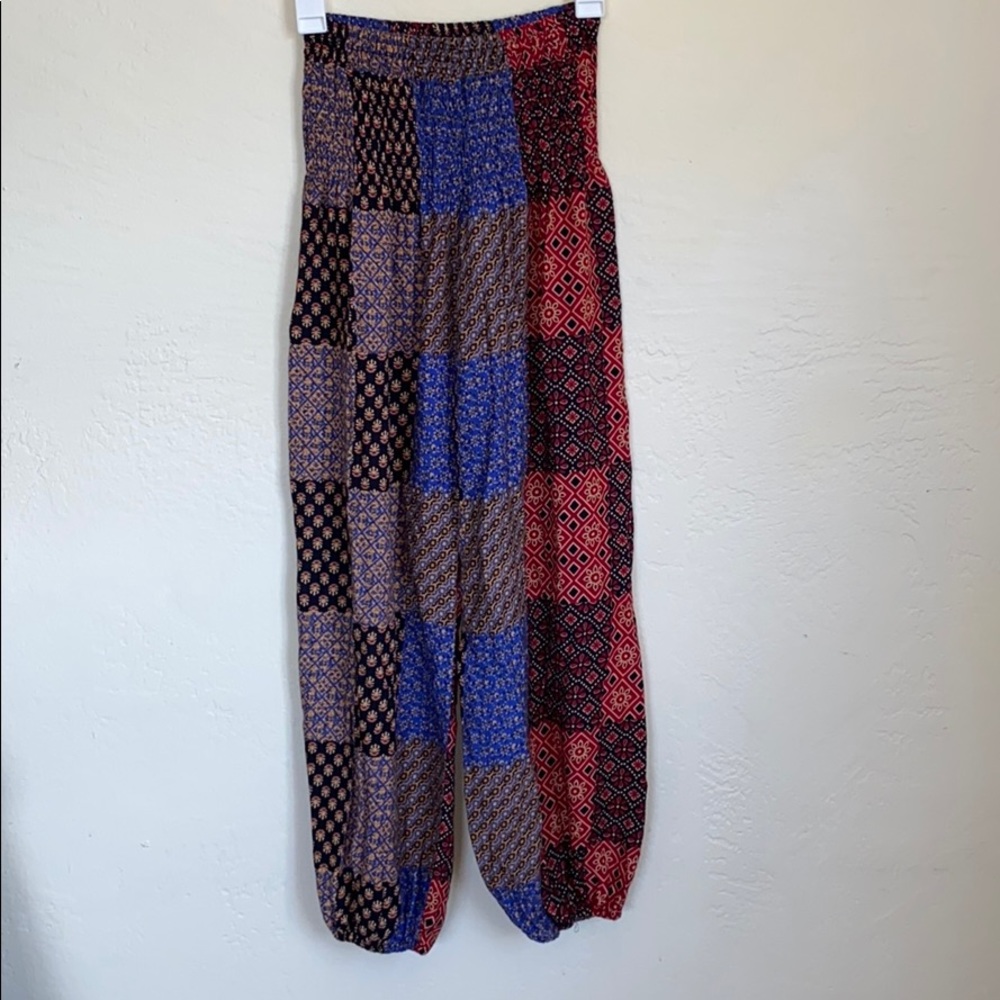 Vibrant, fun pants, size xs